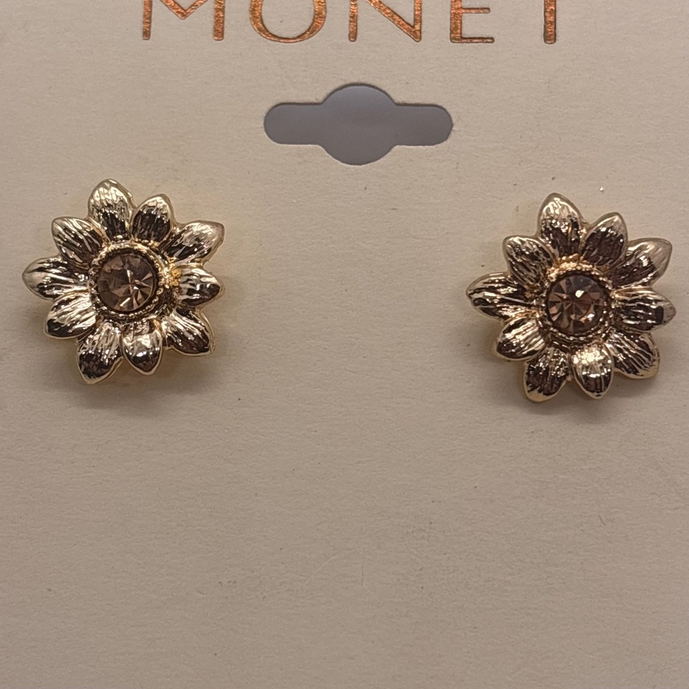 Monet Gold Tone Daisy Flower Stud Earrings Rhinestone Center Hypoallergenic